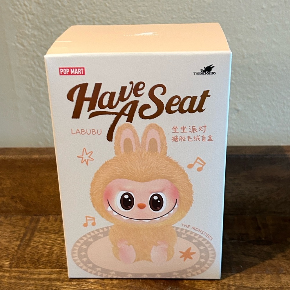Labubu Have A Seat BLIND BOX